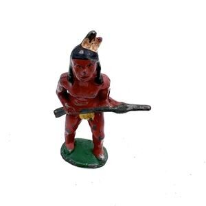 Vintage 1930s Barclay Manoil Native American Indian with Rifle Lead Toy Figure
